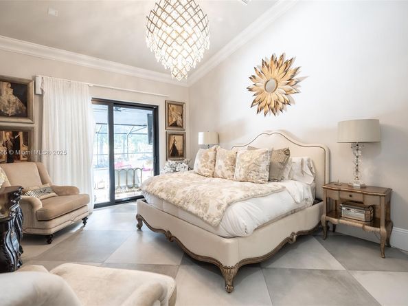 61 NW 128th Ave, Plantation FL 33325