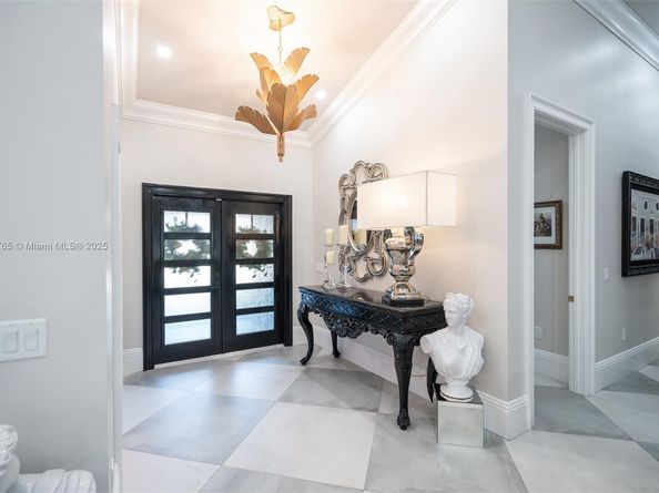 61 NW 128th Ave, Plantation FL 33325