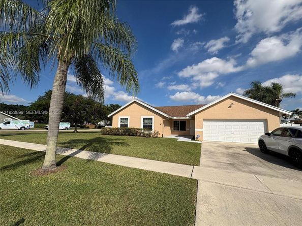 22482 Blue Marlin Dr, Boca Raton FL 33428