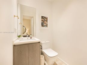 3156 SW 27th Ave 305, Coconut Grove FL 33133