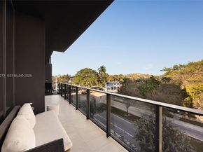 3156 SW 27th Ave 305, Coconut Grove FL 33133