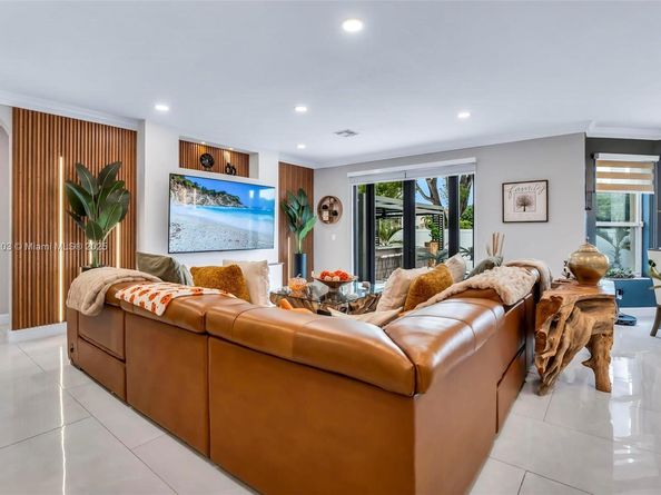 12870 SW 24th St, Miramar FL 33027