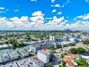 7830 Dickens Ave 202, Miami Beach FL 33141