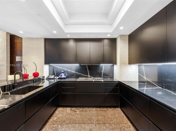 10295 Collins Ave 1704, Bal Harbour FL 33154
