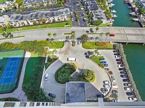 2500 Parkview Dr 2319, Hallandale Beach FL 33009