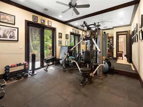 10390 SW 62nd St, Miami FL 33173