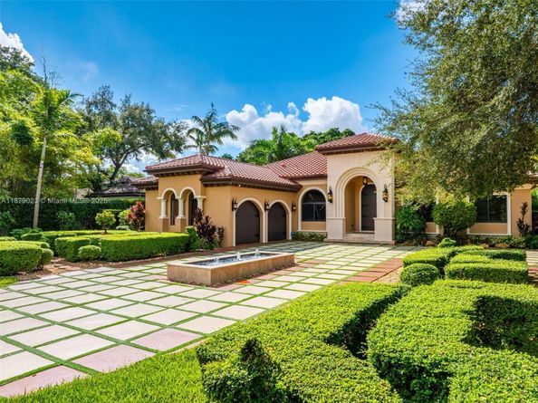 10390 SW 62nd St, Miami FL 33173