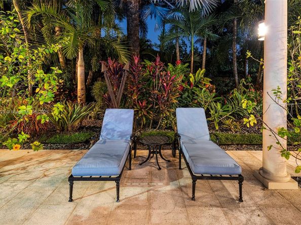 10390 SW 62nd St, Miami FL 33173