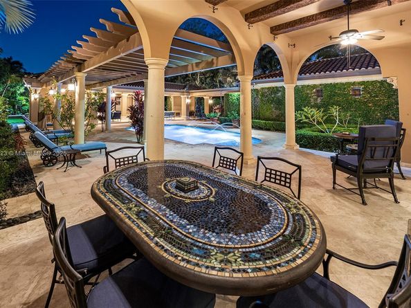 10390 SW 62nd St, Miami FL 33173
