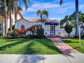 1128 Tyler St, Hollywood FL 33019