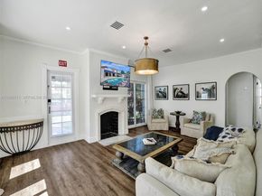 1128 Tyler St, Hollywood FL 33019