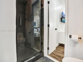 1128 Tyler St, Hollywood FL 33019