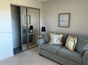 950 SW 138th Ave 409B, Pembroke Pines FL 33027