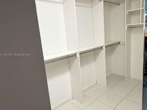 950 SW 138th Ave 409B, Pembroke Pines FL 33027