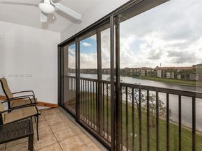 950 SW 138th Ave 409B, Pembroke Pines FL 33027