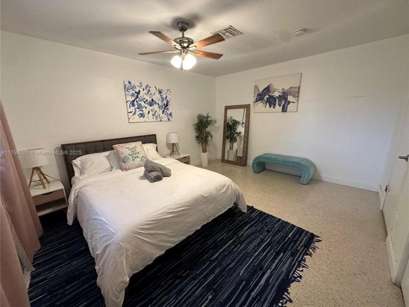 2901 NW 9th Ter, Wilton Manors FL 33311