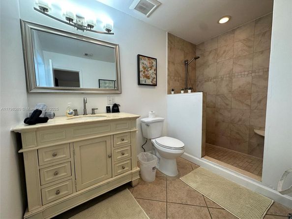 2901 NW 9th Ter, Wilton Manors FL 33311