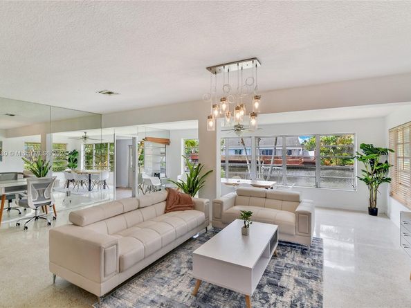 2901 NW 9th Ter, Wilton Manors FL 33311
