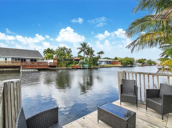 2901 NW 9th Ter, Wilton Manors FL 33311