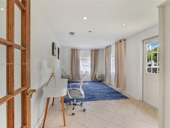 2901 NW 9th Ter, Wilton Manors FL 33311
