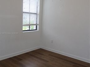 18240 SW 148th Rd 18240, Miami FL 33187