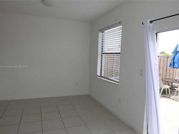 18240 SW 148th Rd 18240, Miami FL 33187