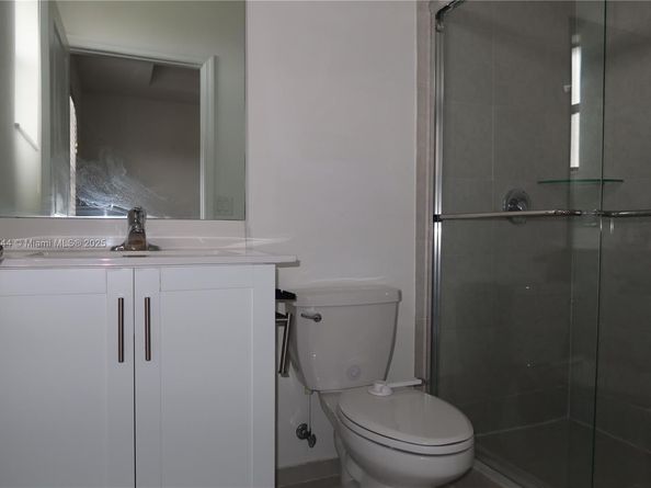 18240 SW 148th Rd 18240, Miami FL 33187