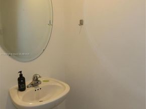 18240 SW 148th Rd 18240, Miami FL 33187