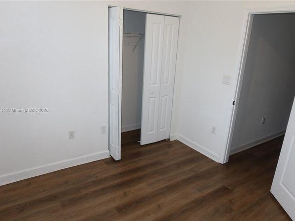 18240 SW 148th Rd 18240, Miami FL 33187