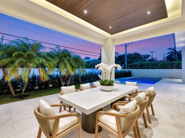2757 NE 34th Street, Fort Lauderdale FL 33306