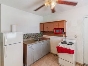 4340 NW 196th St, Miami Gardens FL 33055