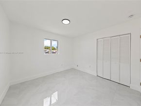 651 NW 9th St, Homestead FL 33030