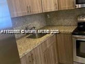 17570 Atlantic Blvd 119, Sunny Isles Beach FL 33160