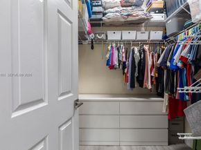 13216 SW 44th St 11204, Miramar FL 33027