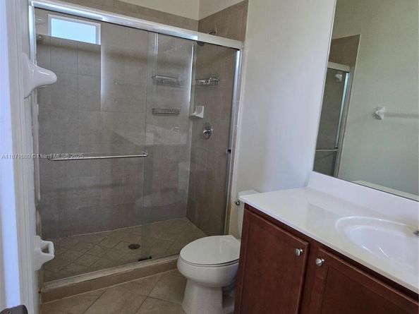 9031 SW 227th St 5, Cutler Bay FL 33190