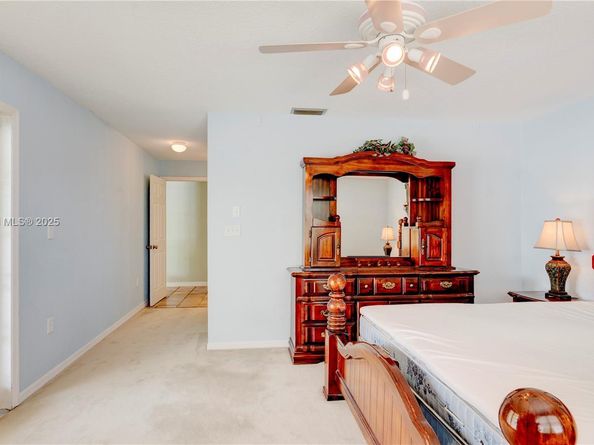 6255 Hawkes Bluff Ave, Davie FL 33331