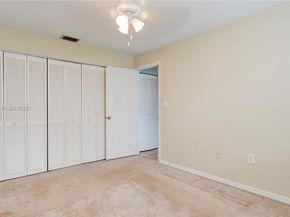 6255 Hawkes Bluff Ave, Davie FL 33331