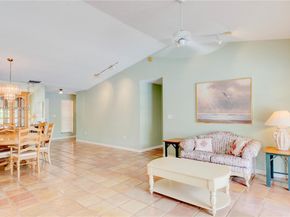 6255 Hawkes Bluff Ave, Davie FL 33331