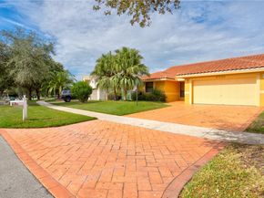 6255 Hawkes Bluff Ave, Davie FL 33331