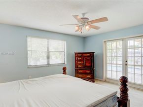 6255 Hawkes Bluff Ave, Davie FL 33331