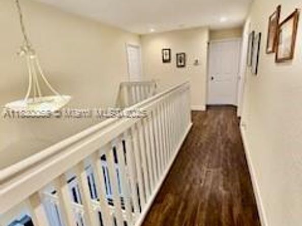 1587 Winterberry Ln, Weston FL 33327