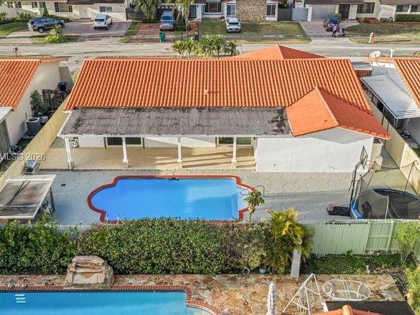 13170 SW 20th St, Miami FL 33175
