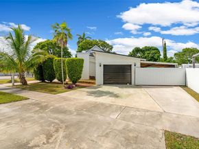 17881 SW 112th Pl, Miami FL 33157