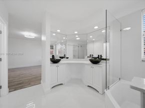 13209 NW 12th Ct, Sunrise FL 33323