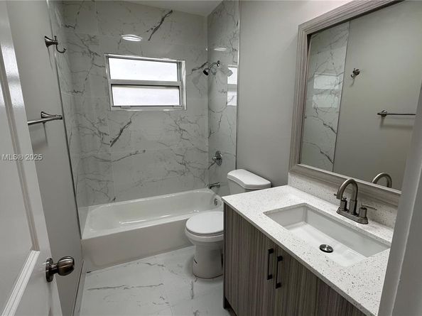 4101 NW 30th Ter, Lauderdale Lakes FL 33309