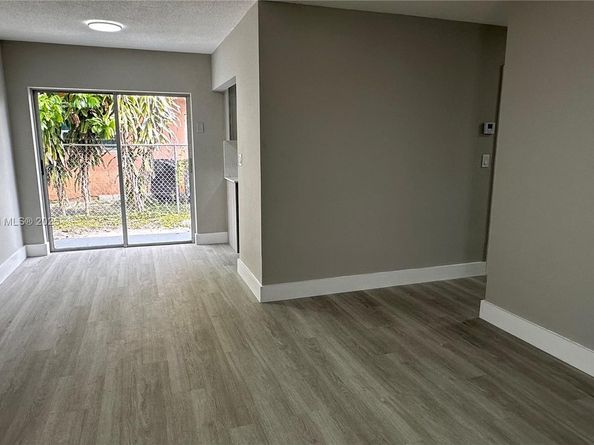 4101 NW 30th Ter, Lauderdale Lakes FL 33309