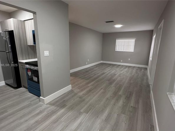 4101 NW 30th Ter, Lauderdale Lakes FL 33309