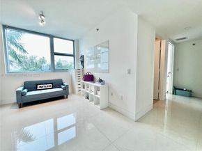 2641 N Flamingo Rd 605N, Sunrise FL 33323