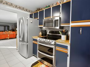 2214 Seagrape Cir, Coconut Creek FL 33066