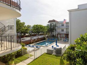 2340 NE 9th St 209, Fort Lauderdale FL 33304